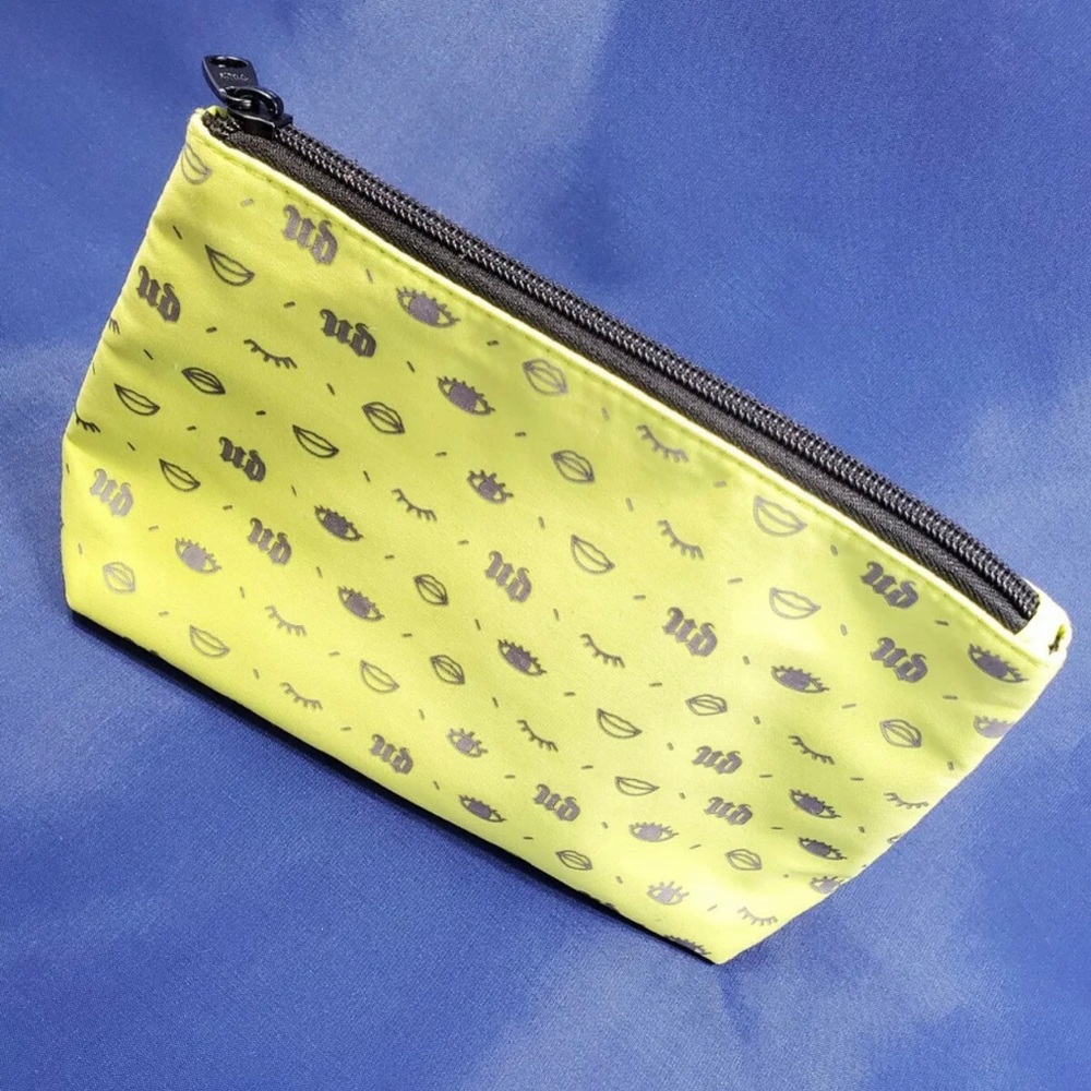 URBAN DECAY, Makeup Cosmetic Travel Bag, Yellow, Logo Printed Design